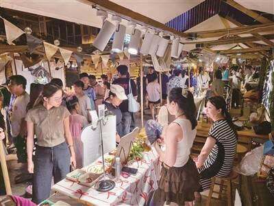 金彩聚焦|国庆中秋八天乐 村镇旅游唱主角