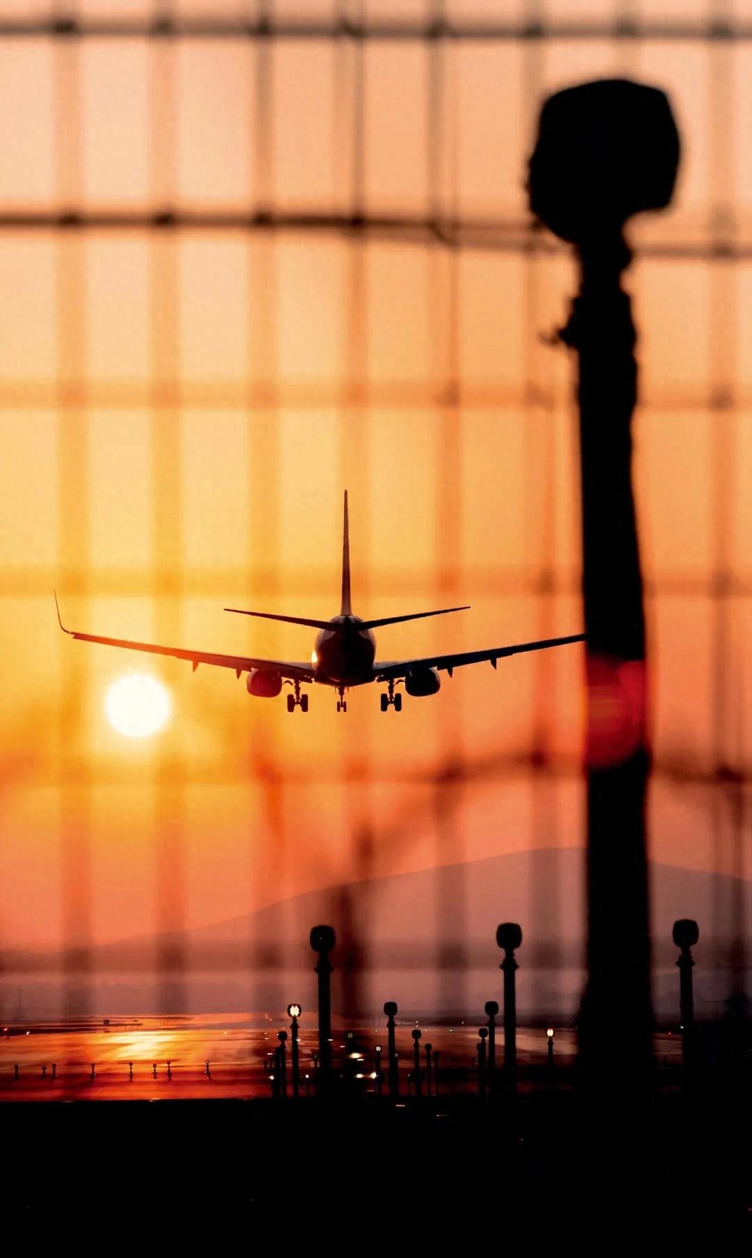 4600人次被限高后偷偷坐飞机 老赖违规乘机遭重罚