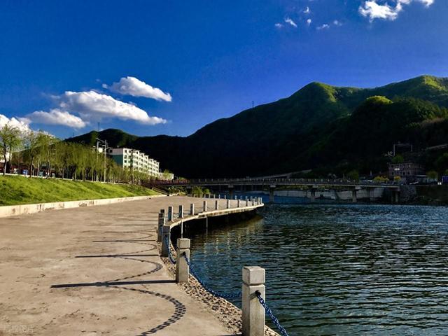 比雪乡人少，比雾凇岛低调， “最没有存在感” 的赏雪旅居小城