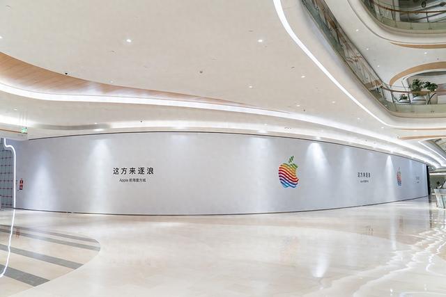 即将要在深圳开出又一家 Apple Store 的苹果，要准备关掉大连首店了