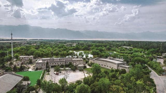 贺兰山下绘出民族团结新图景