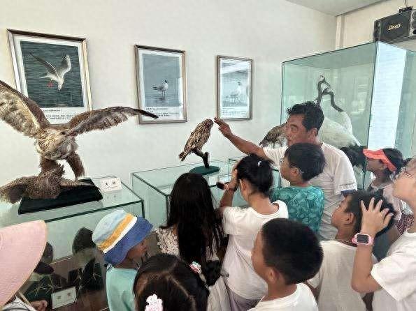 盘锦：书香公交开启生态阅读新旅程