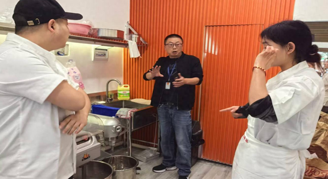 优化营商环境四到（瓮安四个绿色通道持续优化营商环境）