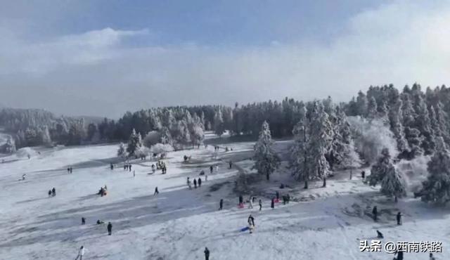 坐动车享景区折扣，最快39分钟直达冰雪季