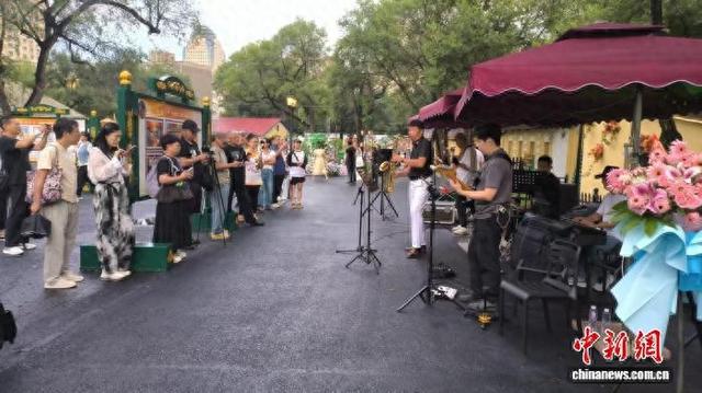 百年建筑焕发文旅新活力 哈尔滨花园街历史文化街区开园