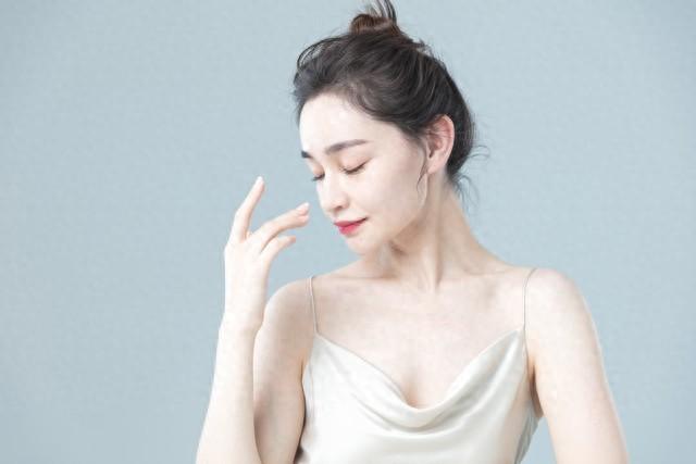 两性关系：这些“肉麻”的事，女人很乐意，尤其是过了中年的女人