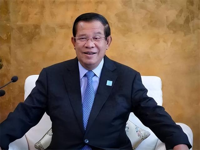 王毅跟泰柬打开天窗说亮话，指出一条明路，洪森和他信还不收手，得罪的不止中国了