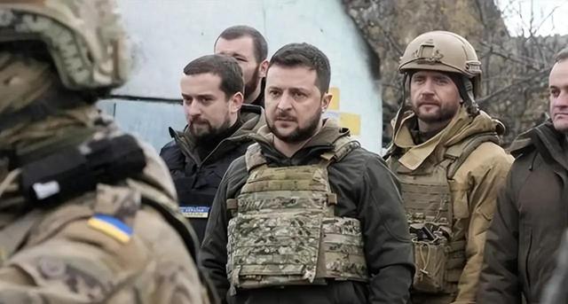 翻脸比翻书快，泽连斯基突然通知中国	，准备迎接乌克兰的最新制裁