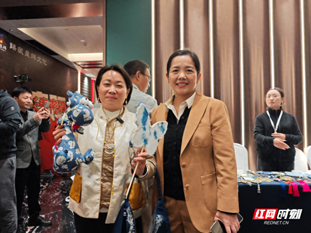 “福地怀化 长寿麻阳”长沙文旅推介会现场 苗乡风物集揭“长寿密码”