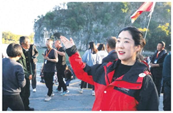 象山景区导游唐凯萍：与山水共“焕新”的这五年