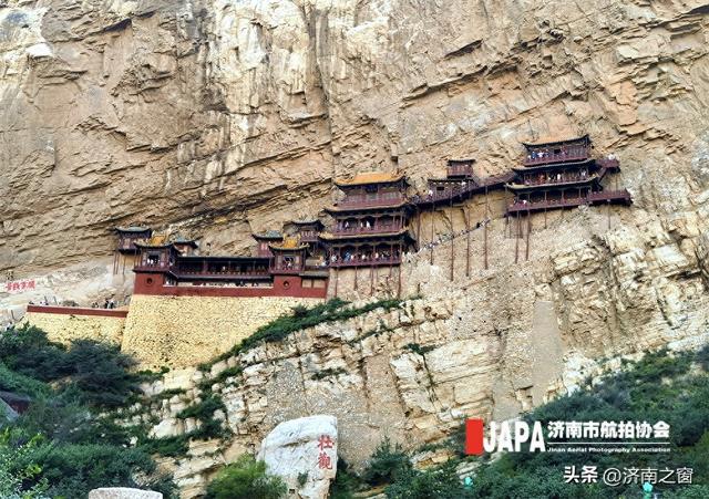 崖壁奇观藏千年：悬空寺探秘记