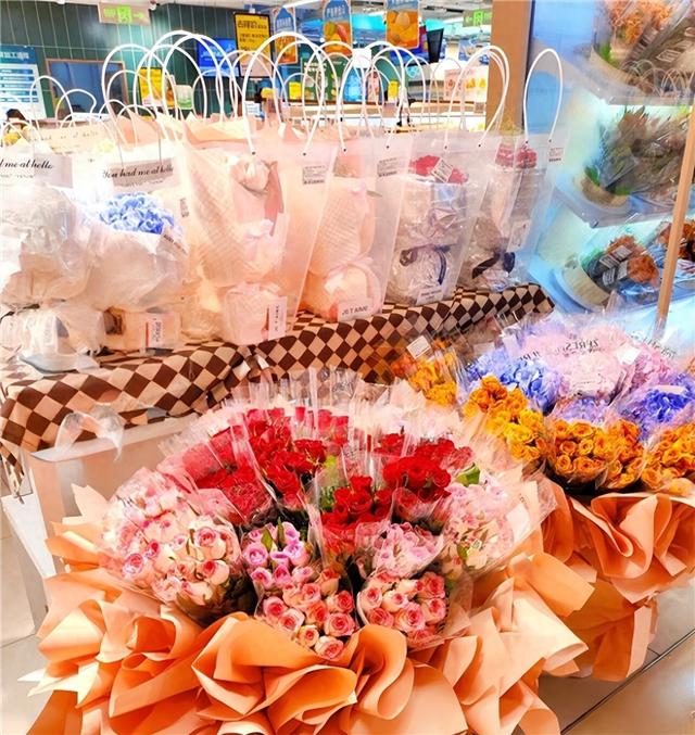 七夕送花“鲜”人一步 京东七鲜“繁花”最快30分钟送达