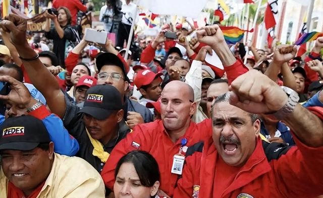 战争按钮已按下？美枪口对准美瑞内拉，伊朗：明天就轮到我们了！