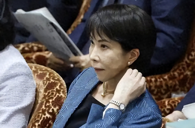 下台已成定局？高市没想到，还没撤回谬论，日本检察机关收到控告