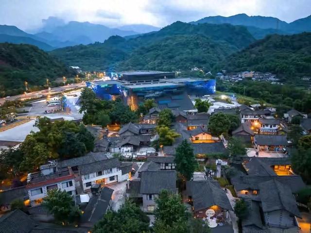 8亿演出停摆，峨眉山游客流失14万