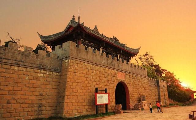 “川超”为媒，绵阳德阳签订文旅合作协议