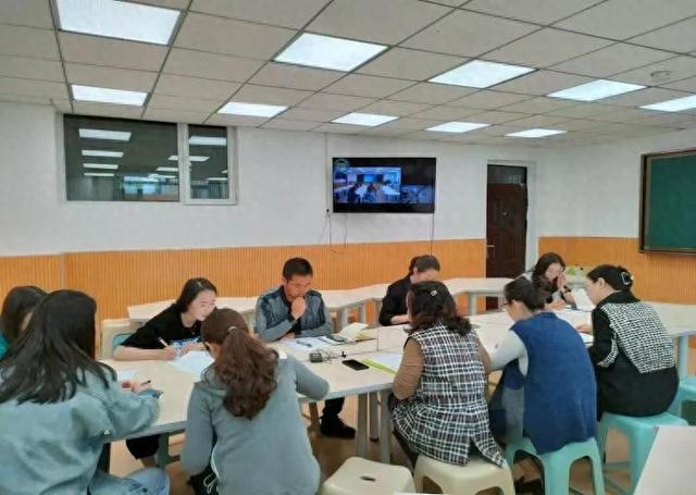 优化时间手抄报（提质减负 优化作业设计）