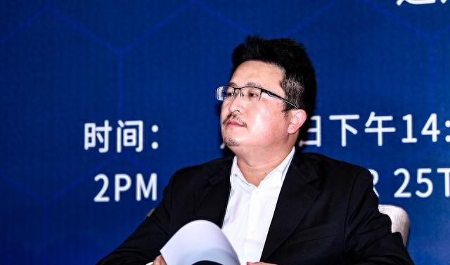 素质报告书家长的话怎么写（宋清辉践行素质教育理念）