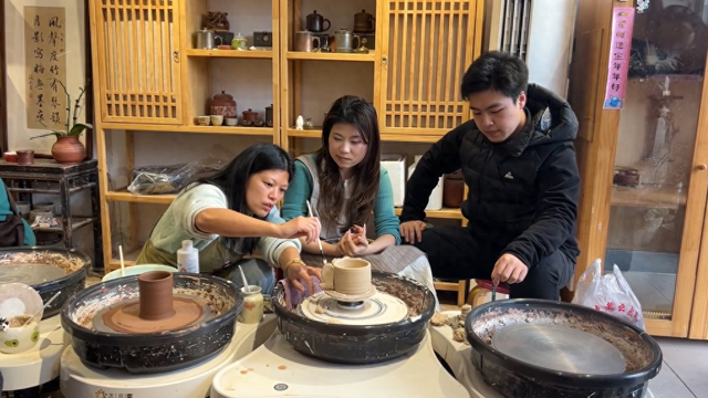 经济政策一线微观察｜跟着兴趣去旅行：“知识型体验消费”为何走红？