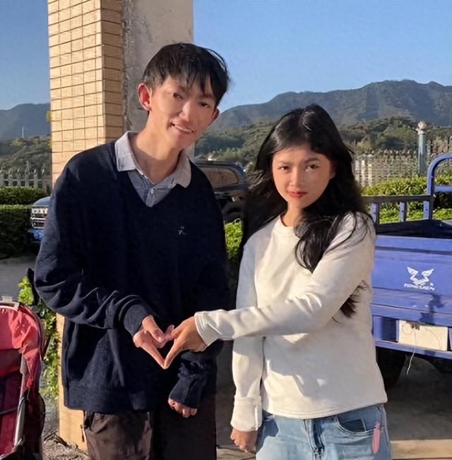 小伙娶22岁脑瘫女子：颜值出众会做饭，只要不生孩子，其余挺好的