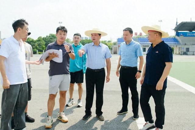 杨智勇调研文旅大会接待场所、开幕式及夜游筹备工作
