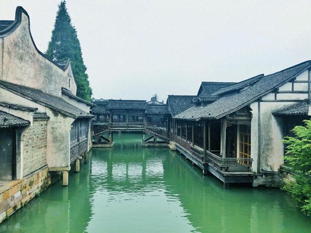 强烈建议！4 月一定要去一次乌镇！不愧是中国必看水乡之一！