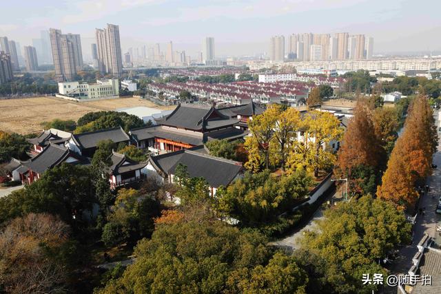 上海：嘉定安亭永安塔俯瞰老街古镇秋色如画