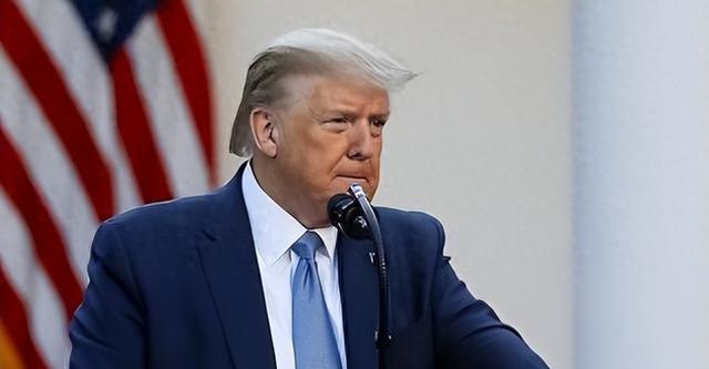 逃不掉了！38万亿债务炸雷，美联储急刹车，中国笑看美国自食恶果