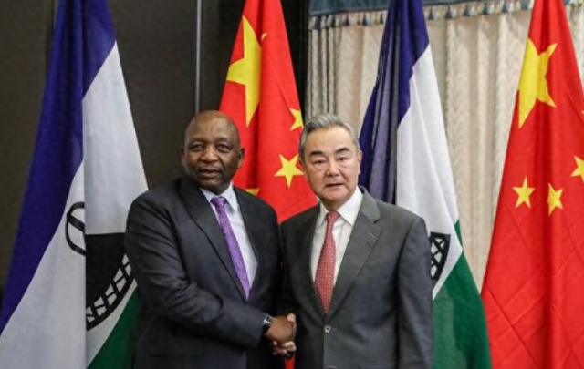 王毅罕见取消访问，台媒大肆报道，别以为借题发挥	，就能阴谋得逞