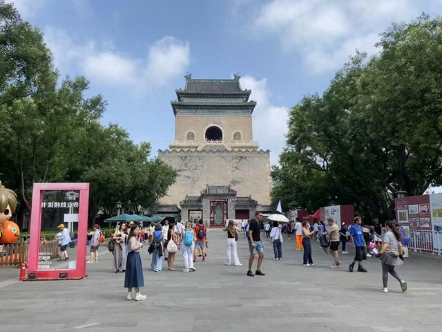 北京：“古都之脊”绽新彩，老城发展添活力