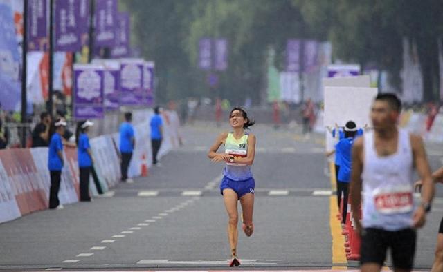 最速护士张水华被中国田协除名？官方竞赛系统业余跑者偏偏没有她