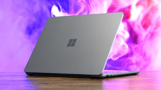 微软旗舰Win11笔记本Surface Laptop 8曝光