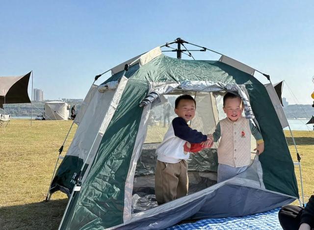 泑游丨吹蒲公英