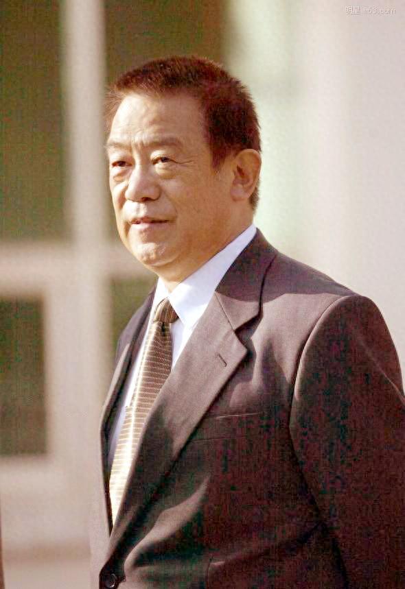 高明简介（著名演员高明事业婚姻都很坎坷）