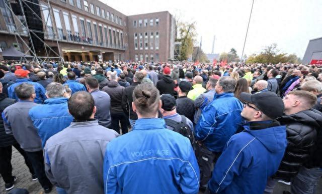 禁止所有中国外交官入境，不让两岸统一，这个国家比美国还要嚣张