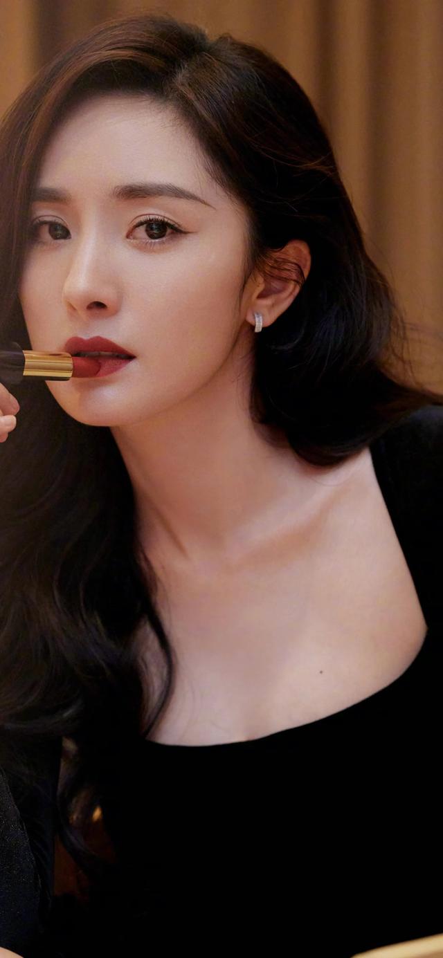 美女壁纸-第5310期-杨幂