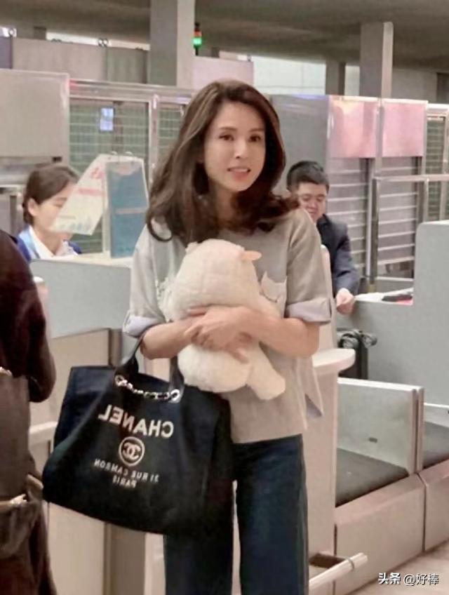 李若彤胖了真好看！肉肉的，真美！