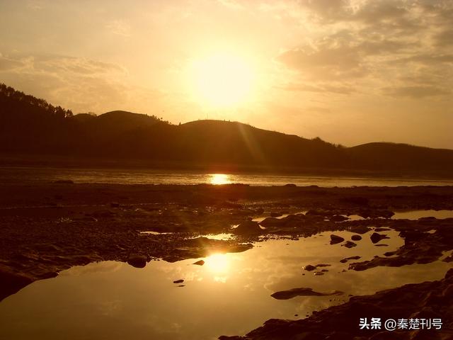 秦楚文萃：汉江暮色郧阳行记