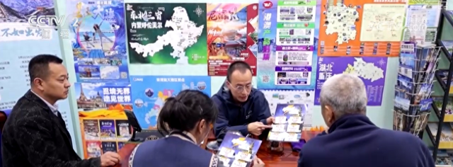 淡季不淡赏秋看景火热 银发族、年假族、新婚蜜月族错峰出游感受别样新体验