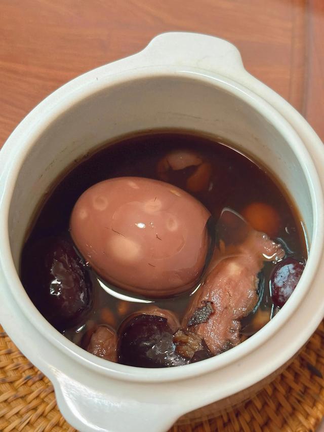 经期后连喝三天，脸色嫩回18岁，真正有效的回血吃法在这里