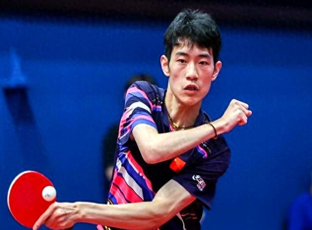 中国大满贯，20岁小将决胜局5-9逆转，张本智和一轮游，林诗栋3-0