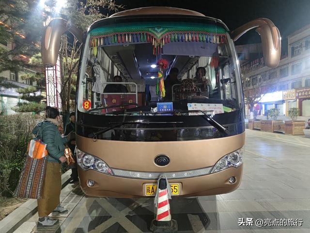 宗喀巴大师亲自建立的格鲁派第一座寺院，格鲁派的祖寺——甘丹寺