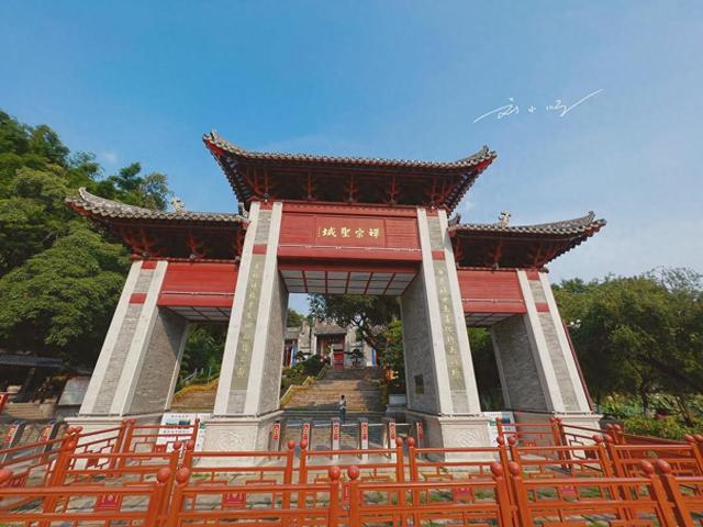 广东云浮有一座特殊的寺庙：据说是中国首座以“国”命名的寺庙？