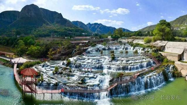 乐游长治丨平顺县太行赤壁悬流景区：美景引客来 服务暖人心