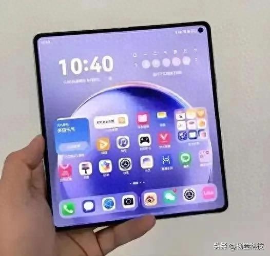 华为Mate X7影像大升级：可变光圈+多光谱镜头，折叠屏拍照再进阶