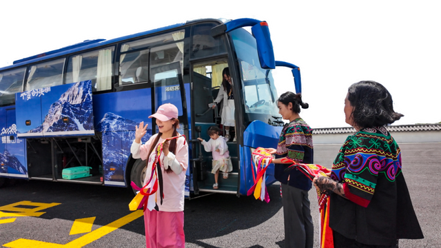 西昌⇋螺髻山旅游专线试运行！