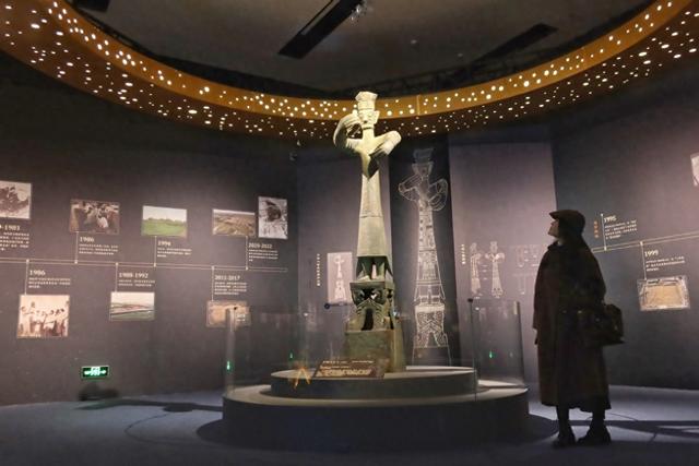 三星堆—金沙遗址古蜀文明展在国博开幕