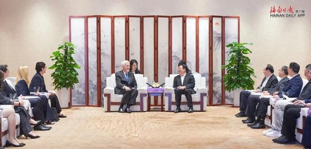 海南省委书记冯飞，会见《阿凡达3》导演卡梅隆