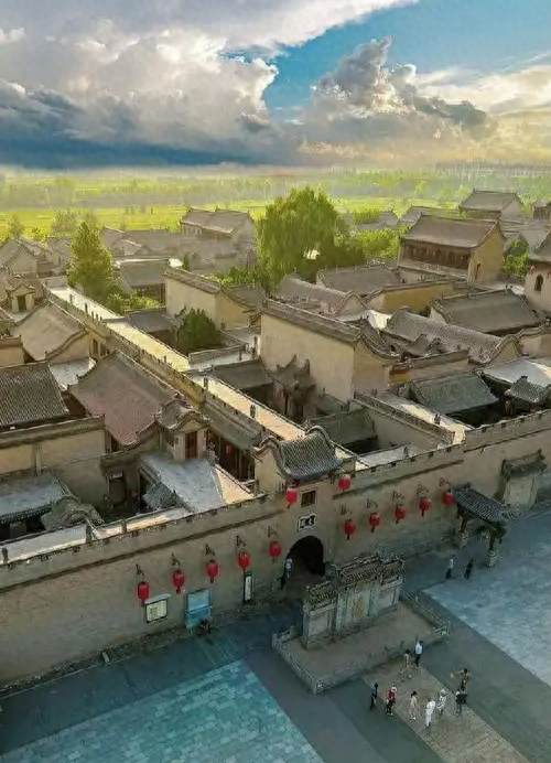 中国四大顶级豪宅：民间故宫、帝王级藏宝，最后一个连乾隆都眼红