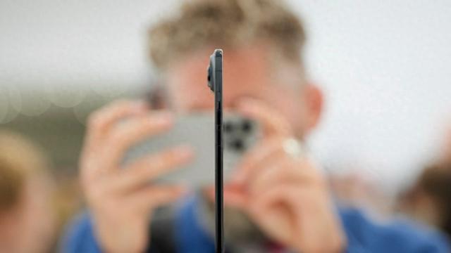 外媒眼中新iPhone：Air版为明年折叠机铺路，标准版中国定价“激进”